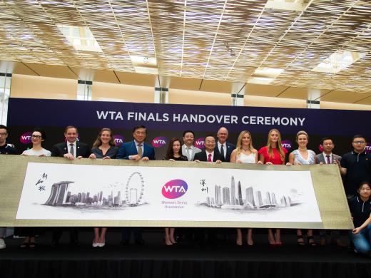 WTA CEO Steve Simon, Elina Svitolina, Kristina Mladenovic, Timea Babos &amp; Tournament Officials at the Handover Ceremony after the 2018 WTA Finals (Jimmie48/WTA)